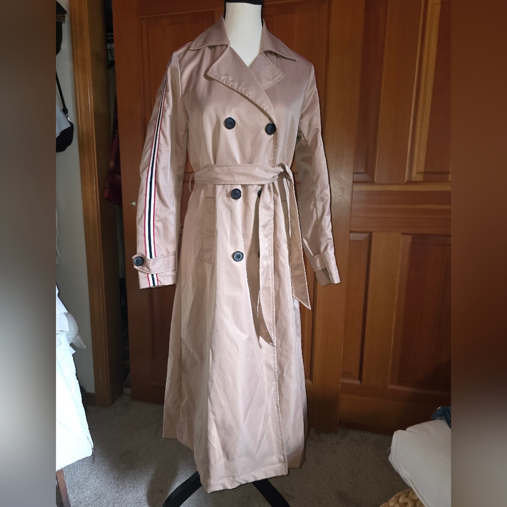 Lili Sidonio Molly Bracken Women's Full Length Tan Trench Coat Size S - Picture 2 of 7